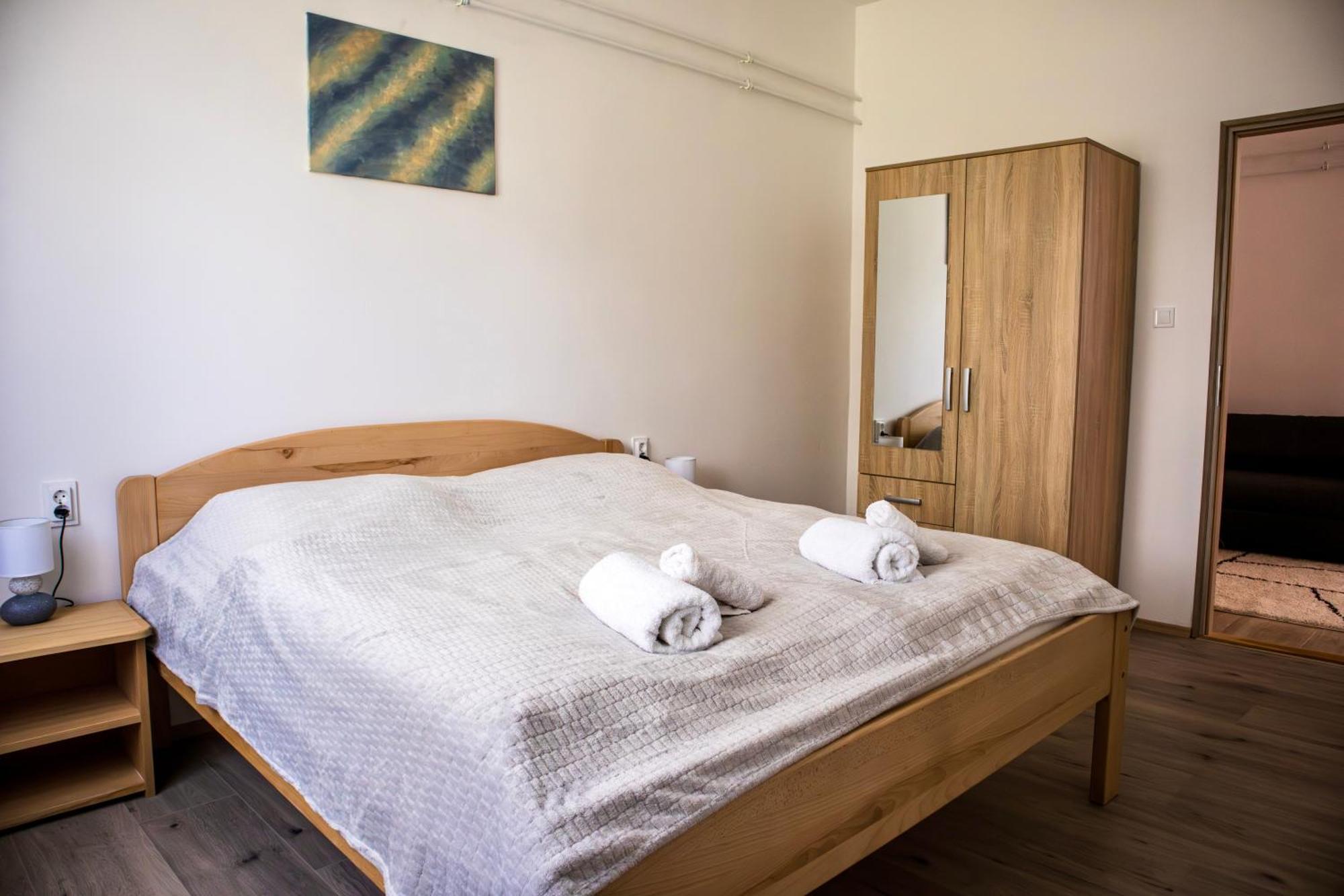 Izisz Apartman Matraterenye エクステリア 写真