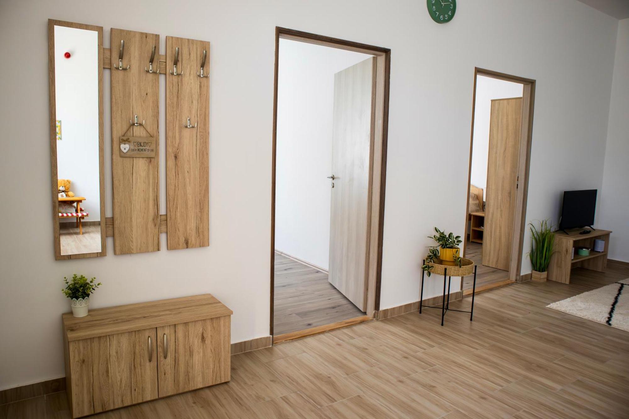 Izisz Apartman Matraterenye エクステリア 写真