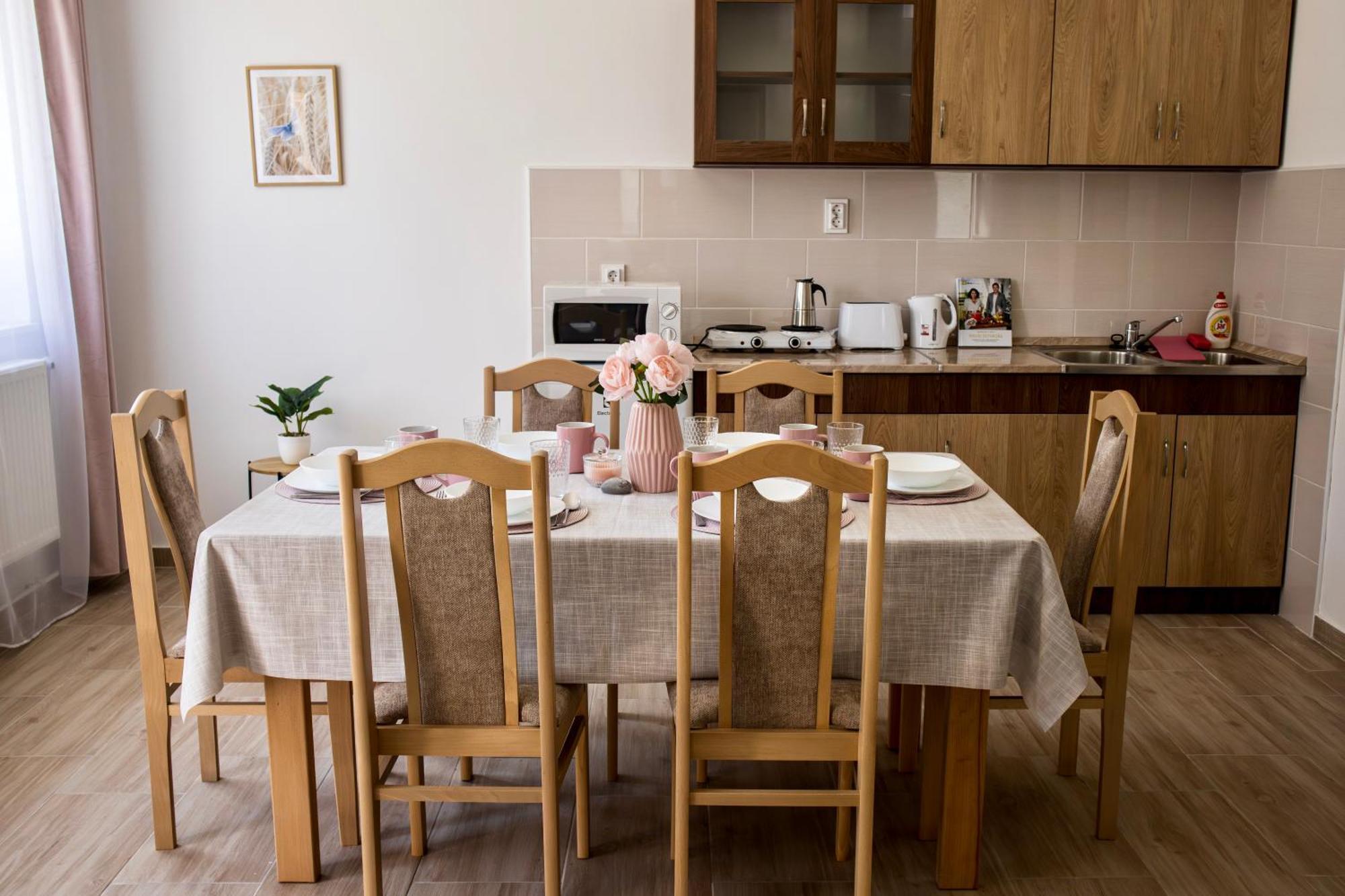 Izisz Apartman Matraterenye エクステリア 写真