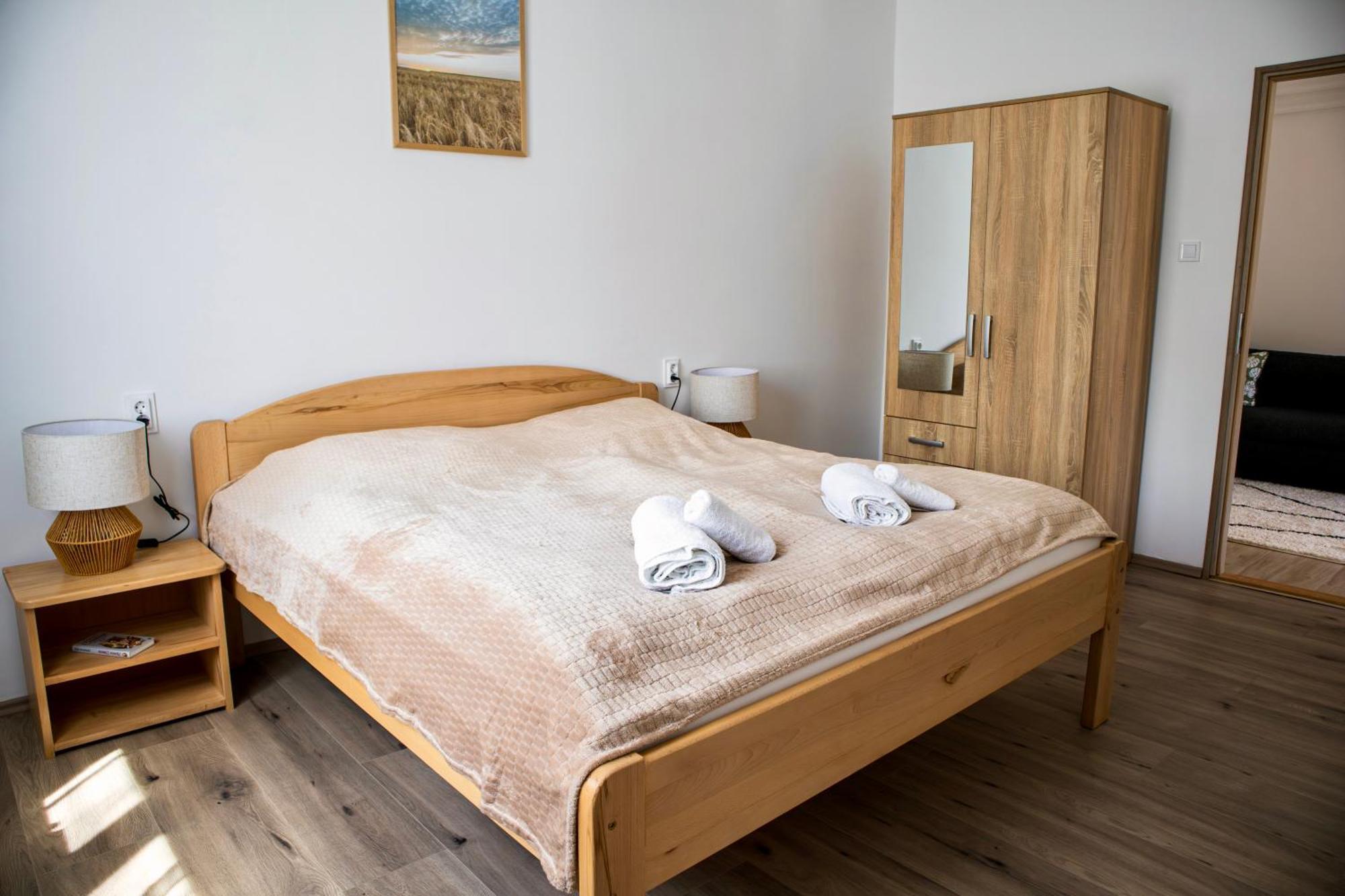 Izisz Apartman Matraterenye エクステリア 写真
